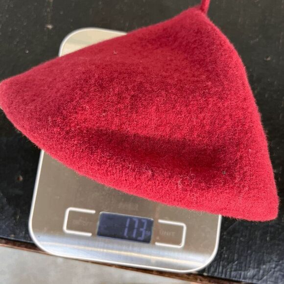 Berry Red Vintage Wool Baret by Contemporary Casuals - French, Clean, Winter - Picture 6 of 7